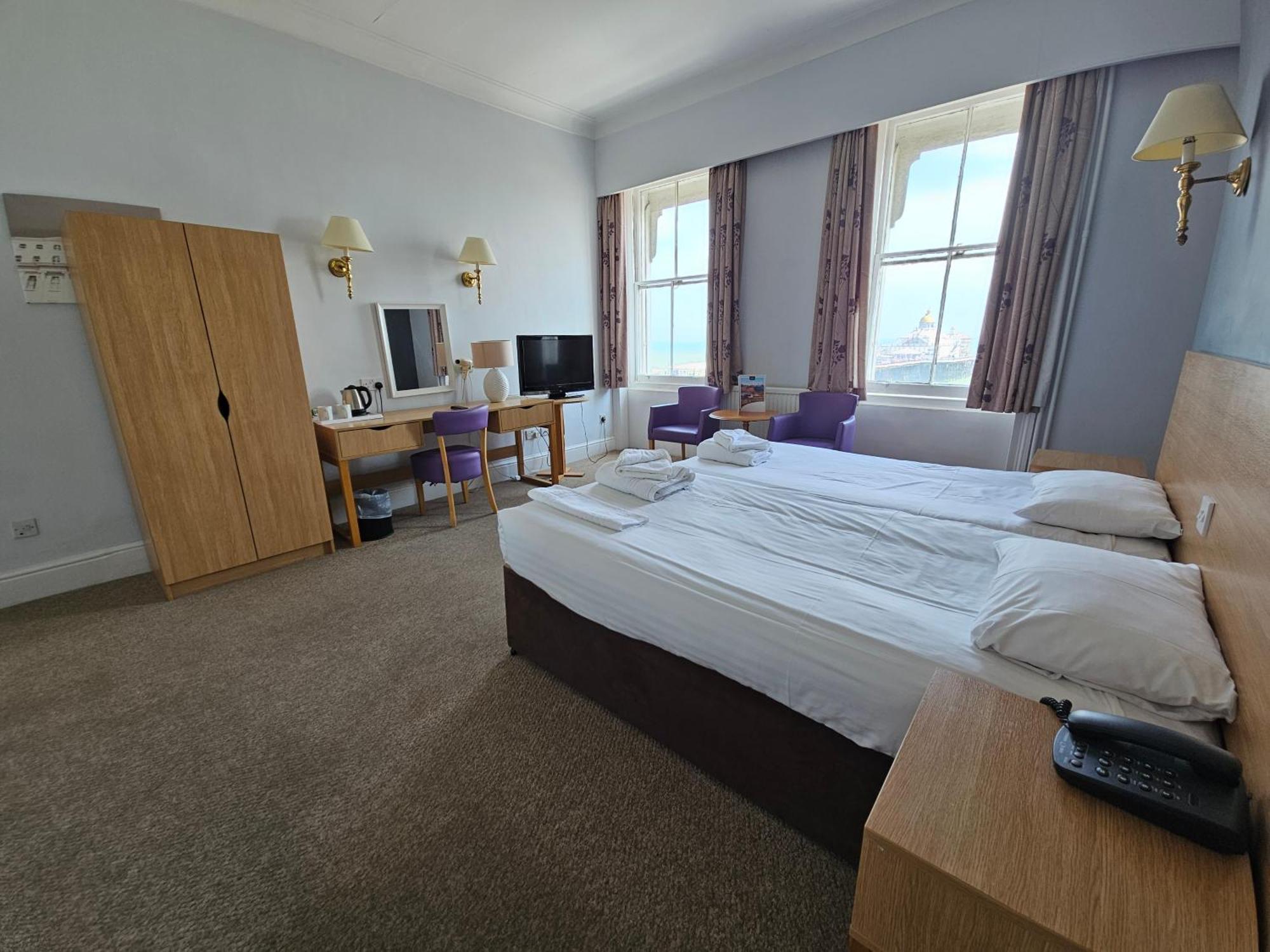 The Burlington Hotel Eastbourne Zewnętrze zdjęcie