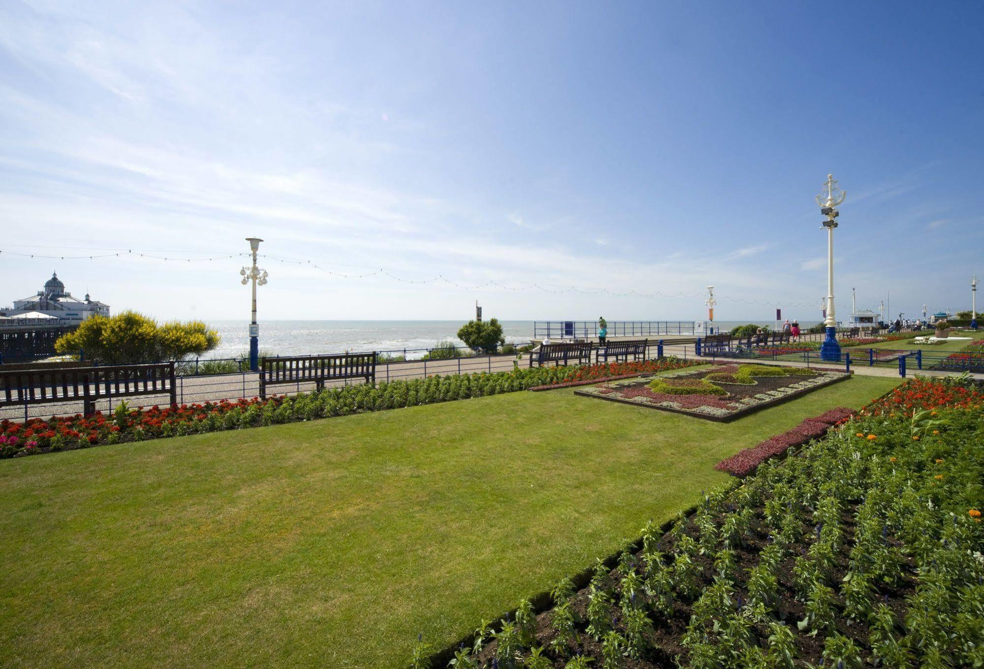 The Burlington Hotel Eastbourne Zewnętrze zdjęcie